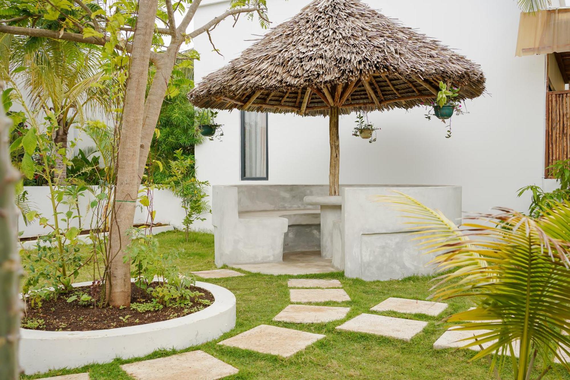 The Bali Resort Zanzibar Pingwe Buitenkant foto